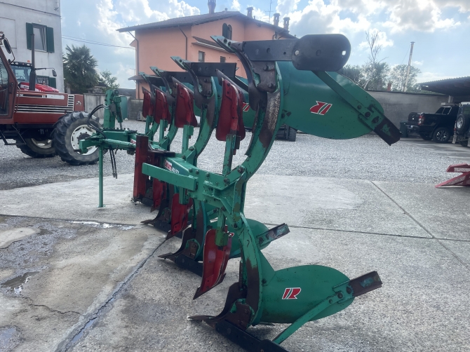 - FILIPPO CACCIA  * fc.tractors.